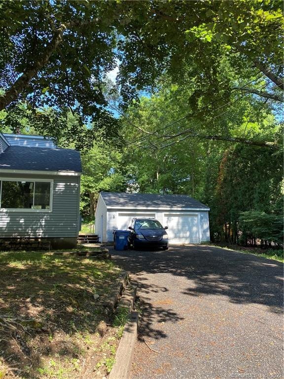 123 Plain Hill Rd, Norwich, CT 06360 - photo 1