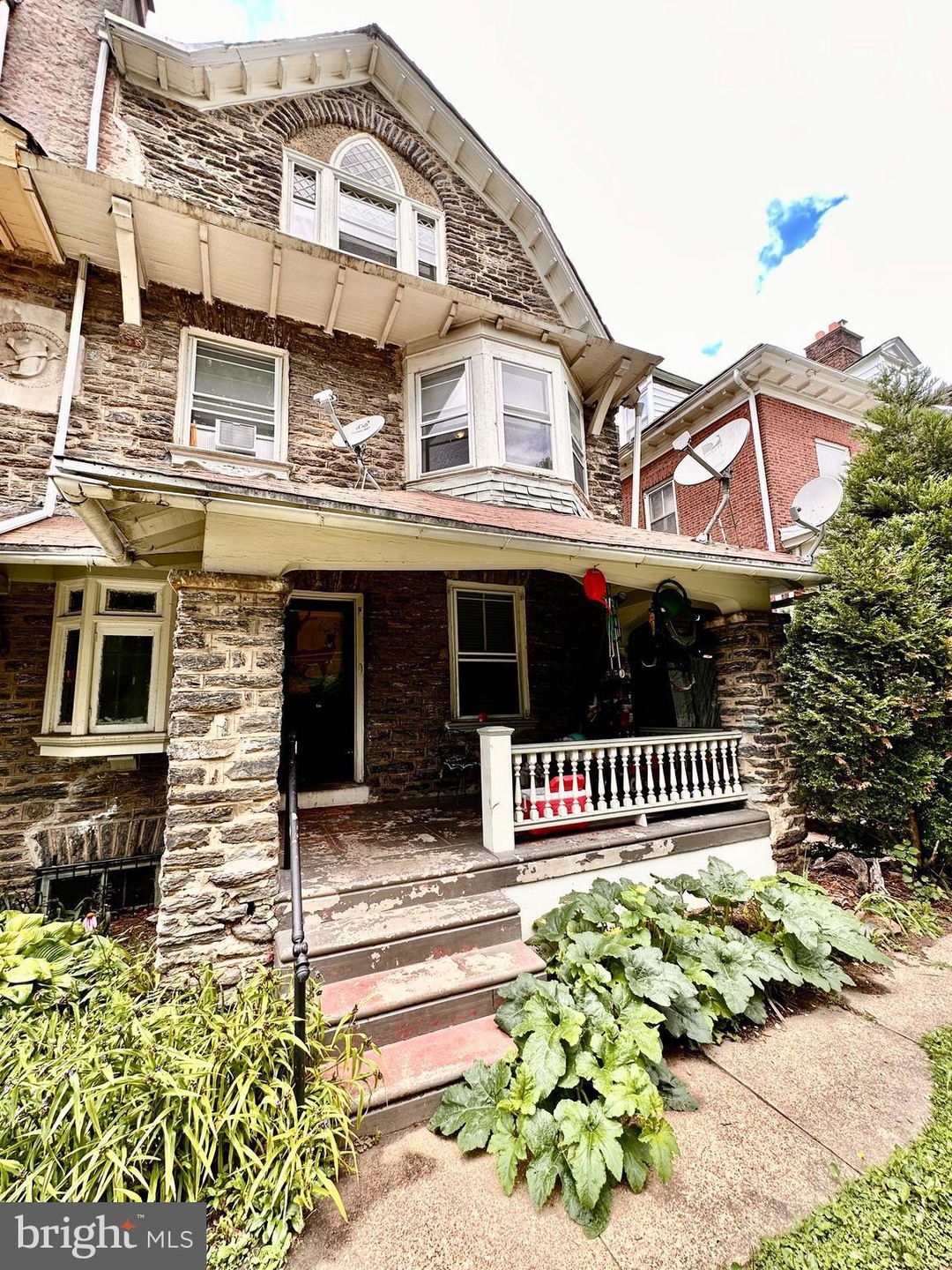 521 W Hansberry St unit 2, Philadelphia, PA 19144 - photo 1