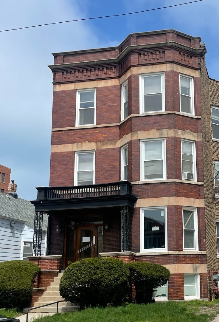 For Rent $1,275/month