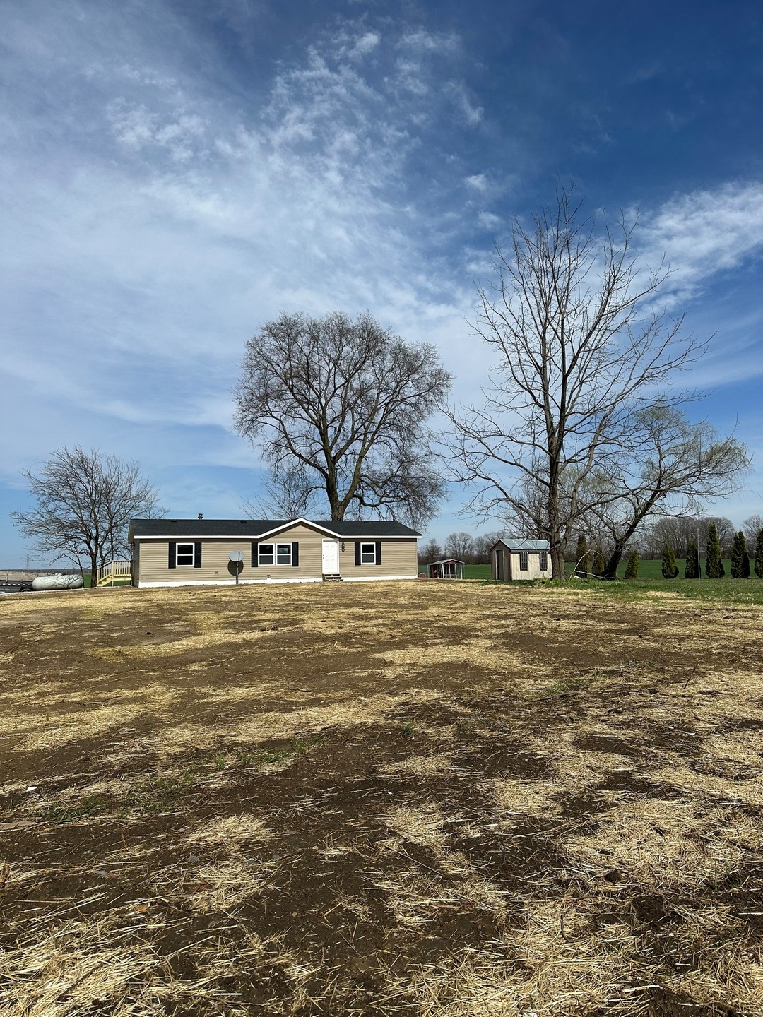 1246 W 1244 W Public Service Rd, Veedersburg, IN 47987 - photo 1