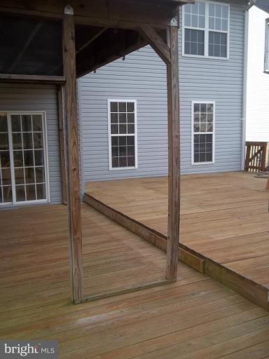 6605 Hot Spring Ln, Fredericksburg, VA 22407 - photo 1