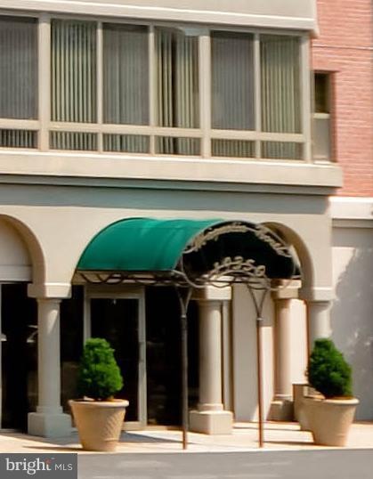 The Magnolias at Lansdowne Woods unit 303, Leesburg, VA 20176 - photo 1