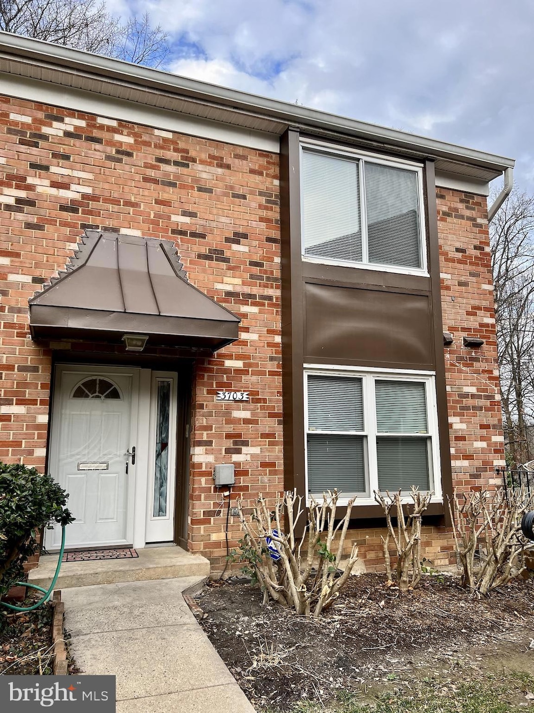 3703 Persimmon Cir, Fairfax, VA 22031 - photo 1