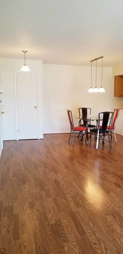 1802 Plum Grove Rd unit 2D, Rolling Meadows, IL 60008 - photo 1