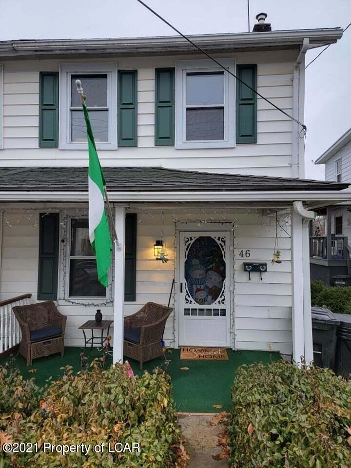 46 Spring St, Weatherly, PA 18255 - photo 1
