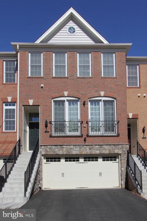 304 Addivon Terrace, Purcellville, VA 20132 - photo 1