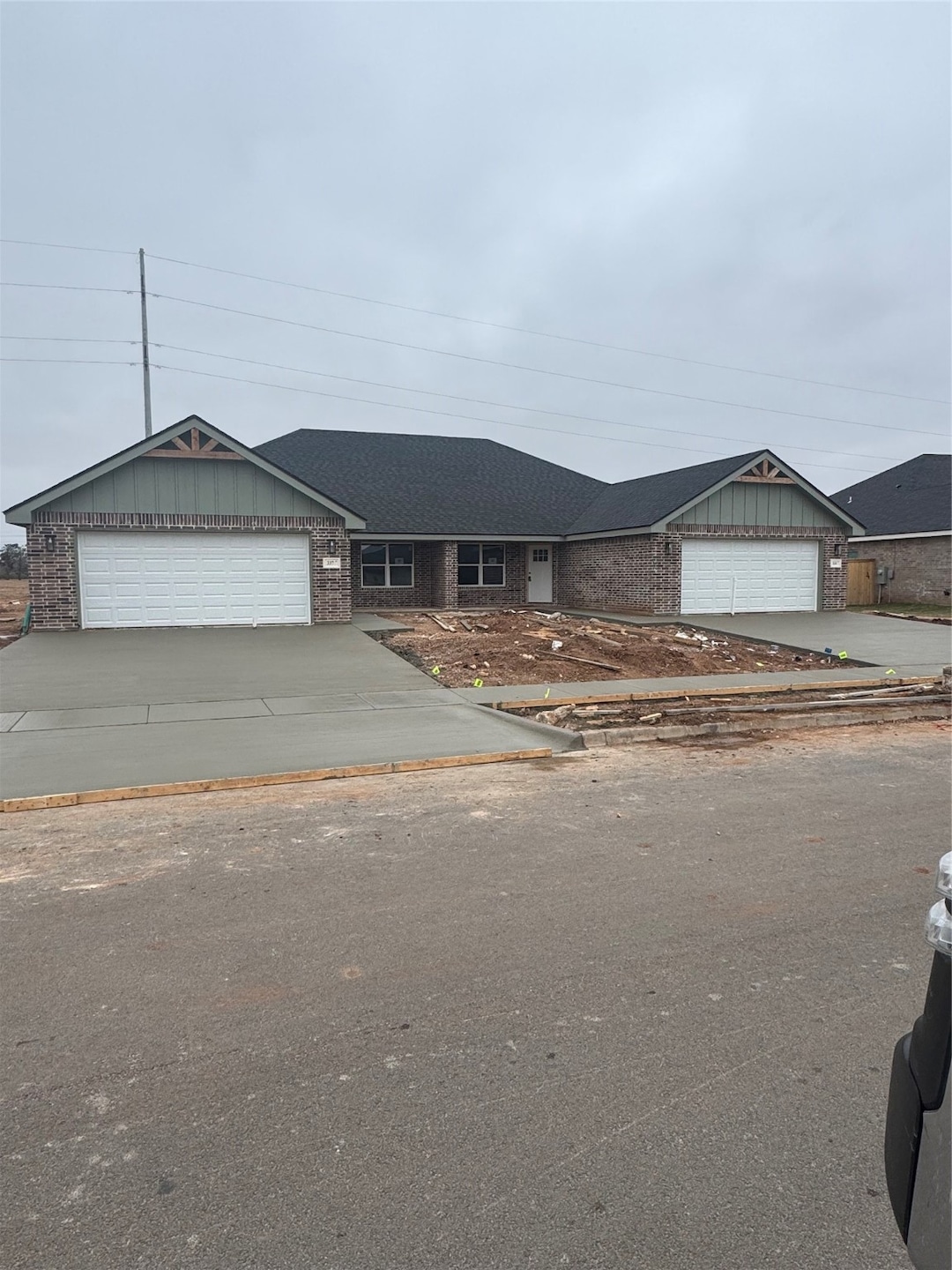 333 Woodstock Ln, Abilene, TX 79602 - photo 1