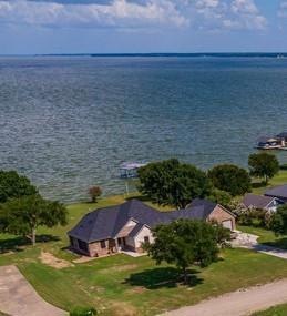 1526 Carter Dr, Corsicana, TX 75109 - photo 1