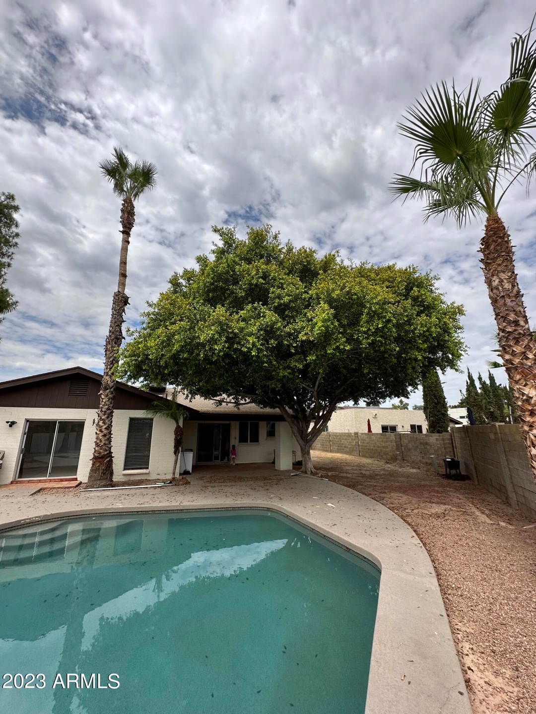 1745 S Rogers Cir unit 5, Mesa, AZ 85202 - photo 1