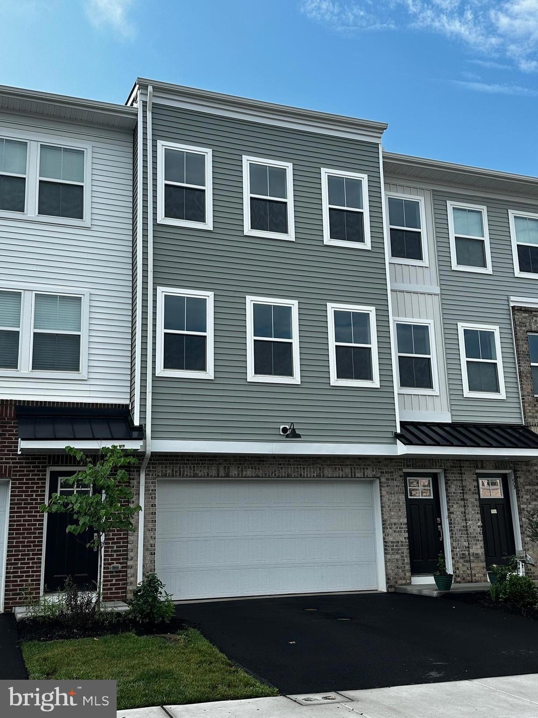 51 Four Leaf Dr, Exton, PA 19341 - photo 1