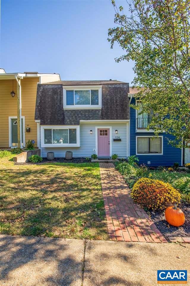 124 Woodlake Dr, Charlottesville, VA 22901 - photo 1