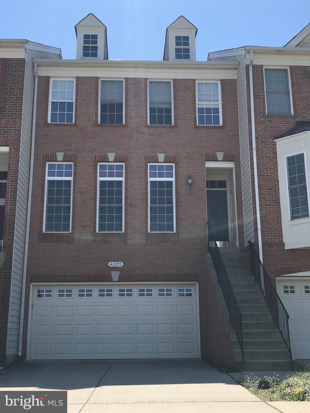 42695 Newcomer Terrace, Chantilly, VA 20152 - photo 1