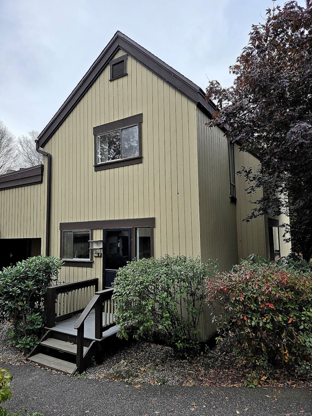 563 Heritage Village unit F, Southbury, CT 06488 - photo 1