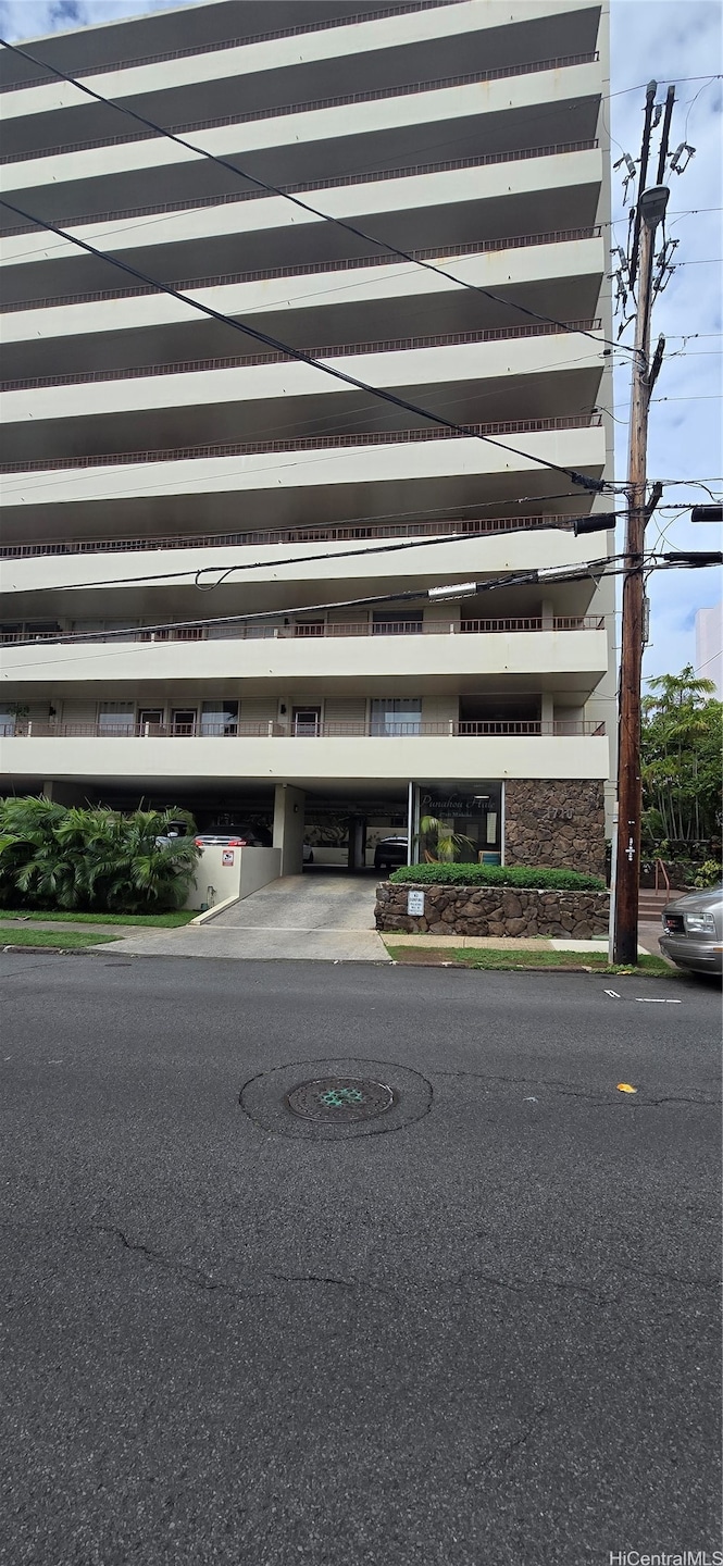 For Rent $2,400/month