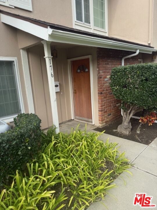3500 W Manchester Blvd unit 176, Inglewood, CA 90305 - photo 1