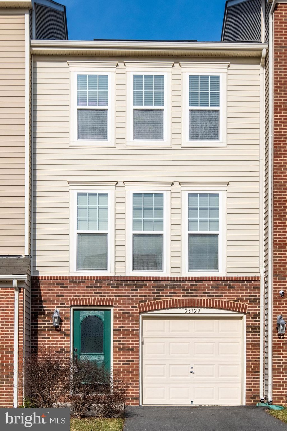 25129 Cypress Mill Terrace, Aldie, VA 20105 - photo 1