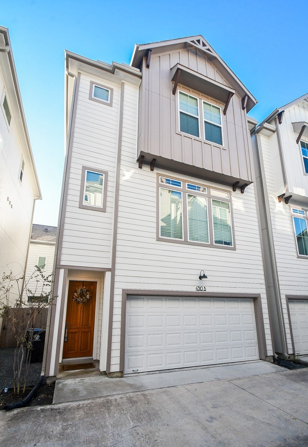 4310 Marina St unit B, Houston, TX 77007 - photo 1