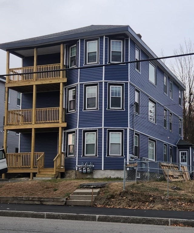 128 Stafford St unit 2, Worcester, MA 01603 - photo 1