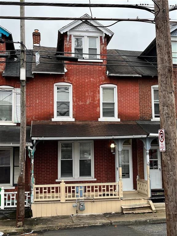 1130 Maple St. Front