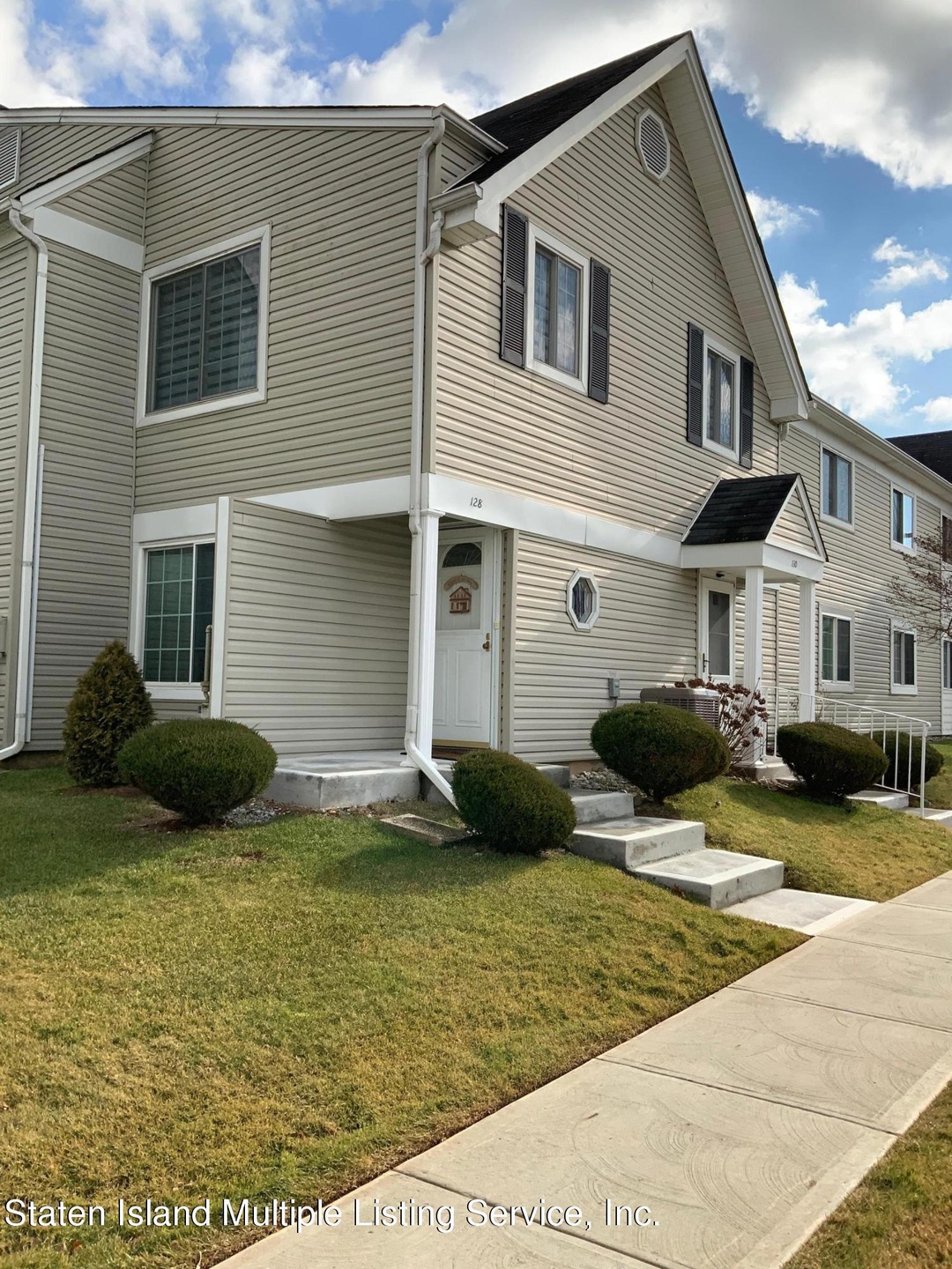 128 Gervil St unit 124, Staten Island, NY 10309 - photo 1