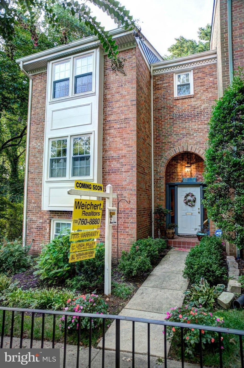 6608 Midhill Place, Falls Church, VA 22043 - photo 1