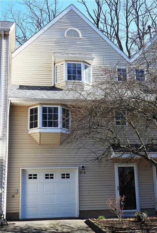 Welcome to 4-4 West Meadow Road!