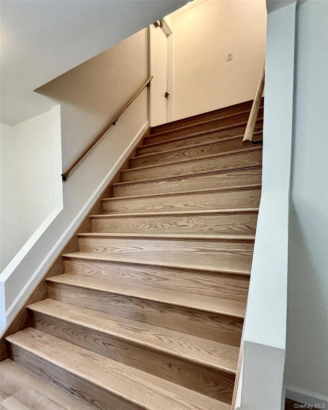 28 Davis St unit 2, Beacon, NY 12508 - photo 1