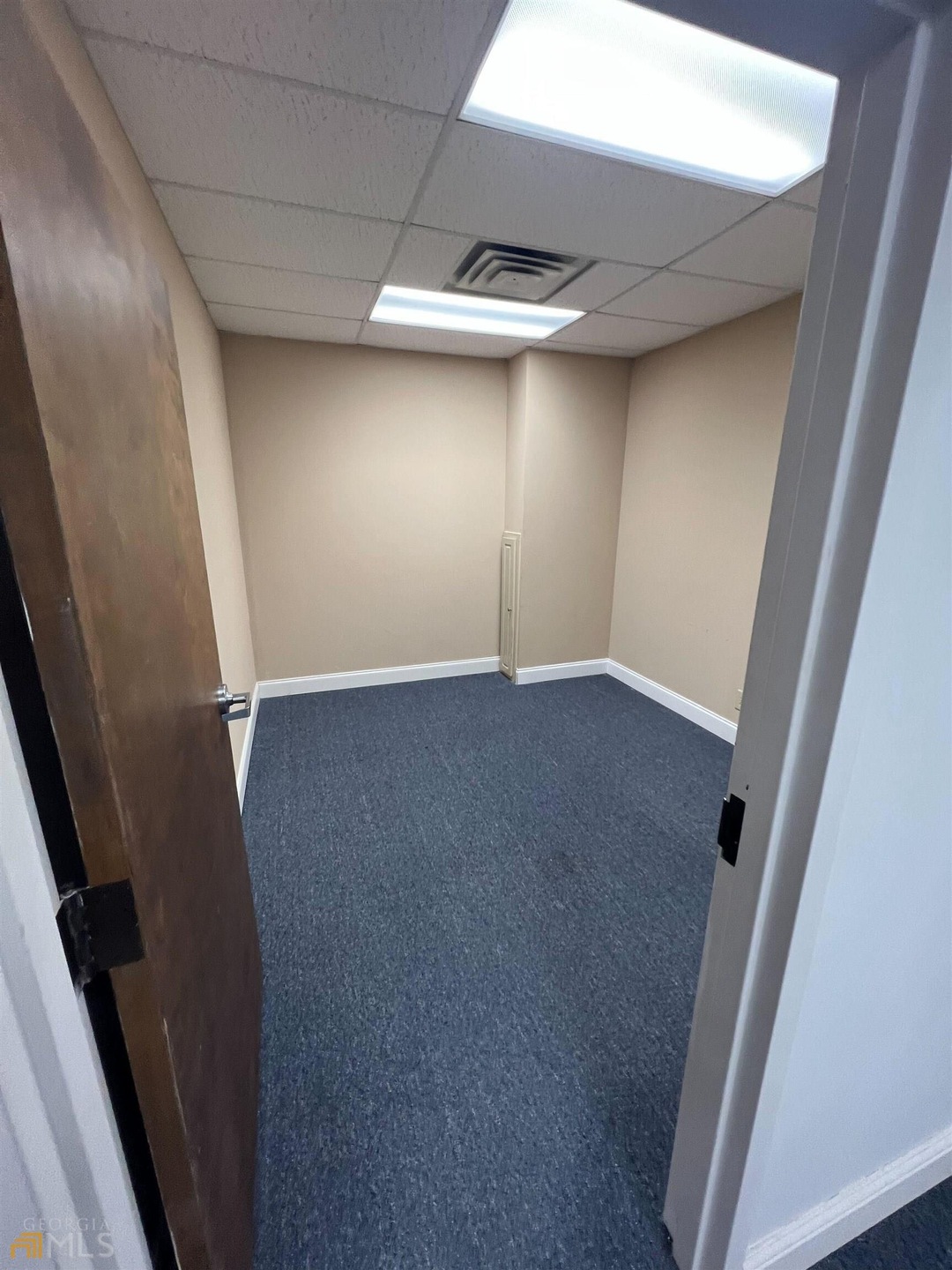 138 Park Ave unit 311B, Winder, GA 30680 - photo 1