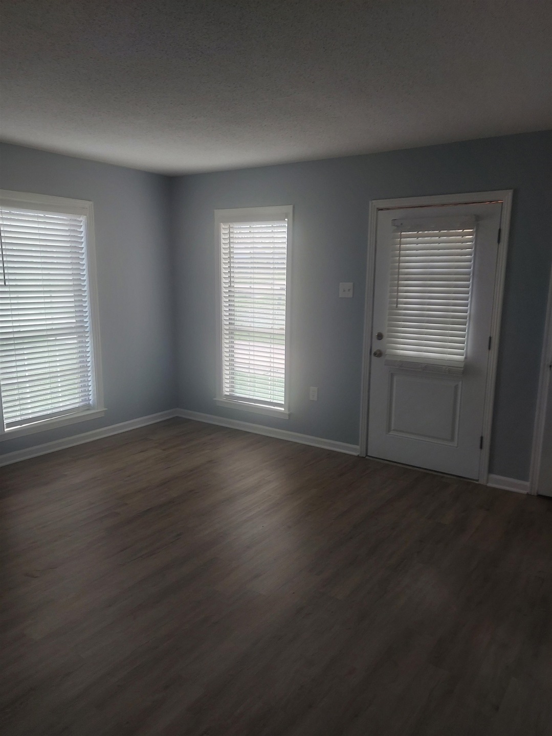 New wood Blinds & floors