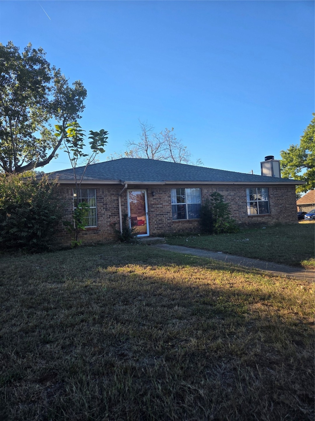 For Rent $1,999/month