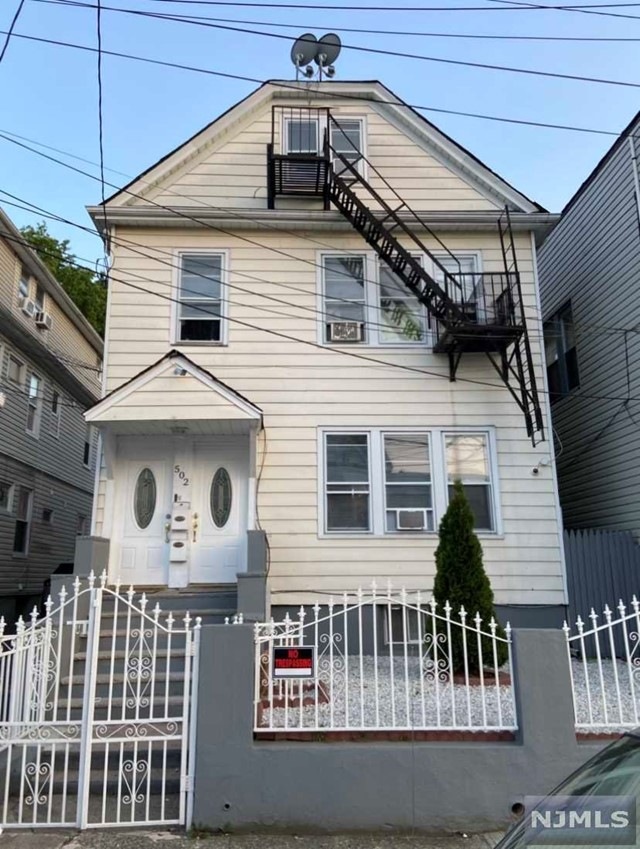 502 12th Ave Unit 504, Paterson, NJ 07514 For Sale