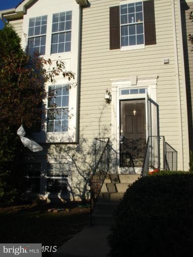 8517 Pine Meadows Dr, Odenton, MD 21113 - photo 1