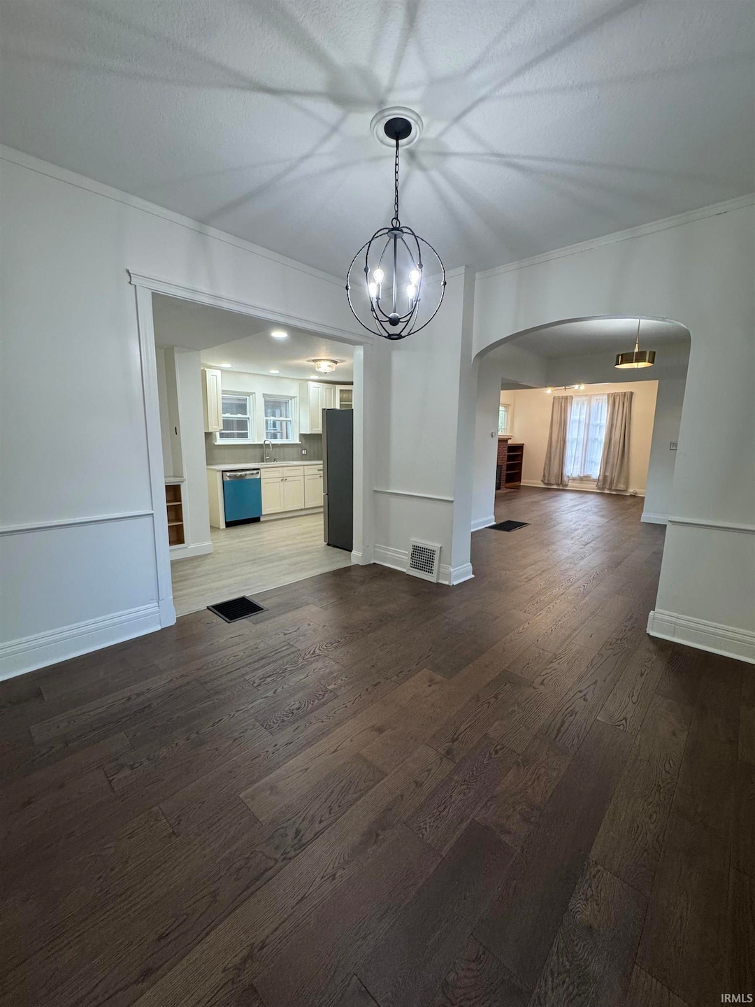 241 W Tipton St, Huntington, IN 46750 - photo 1