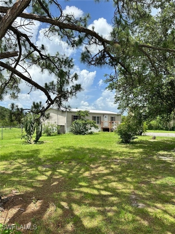 View of grassy yard