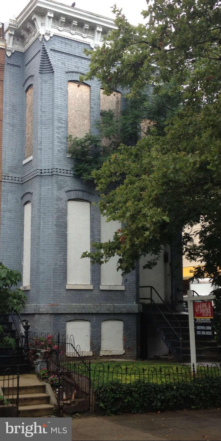 1516 Q St NW, Washington, DC 20009 - photo 1