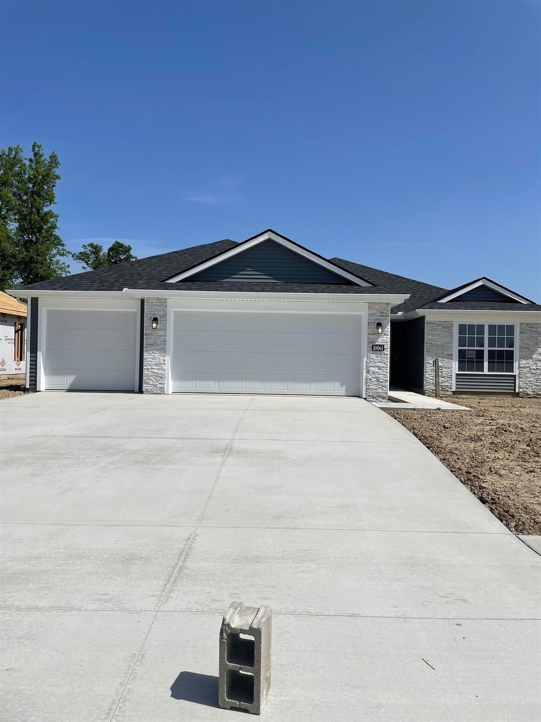 10061 Freemont Way, Fort Wayne, IN 46835 - photo 1