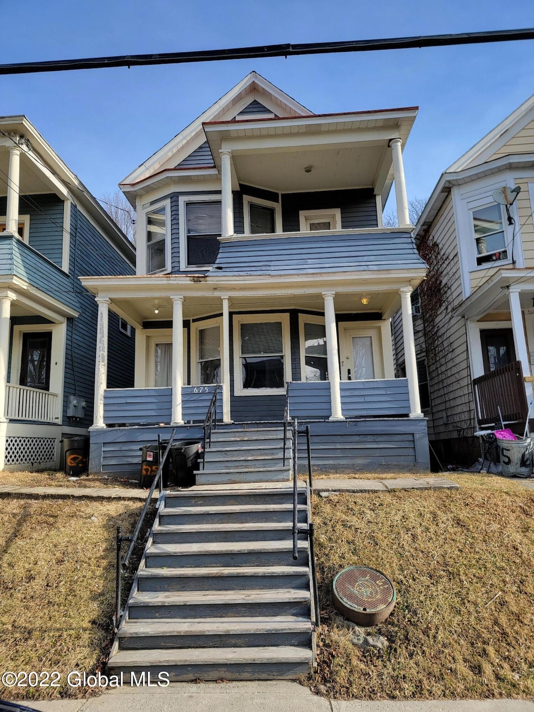 675 Myrtle Ave, Albany, NY 12208 - photo 1