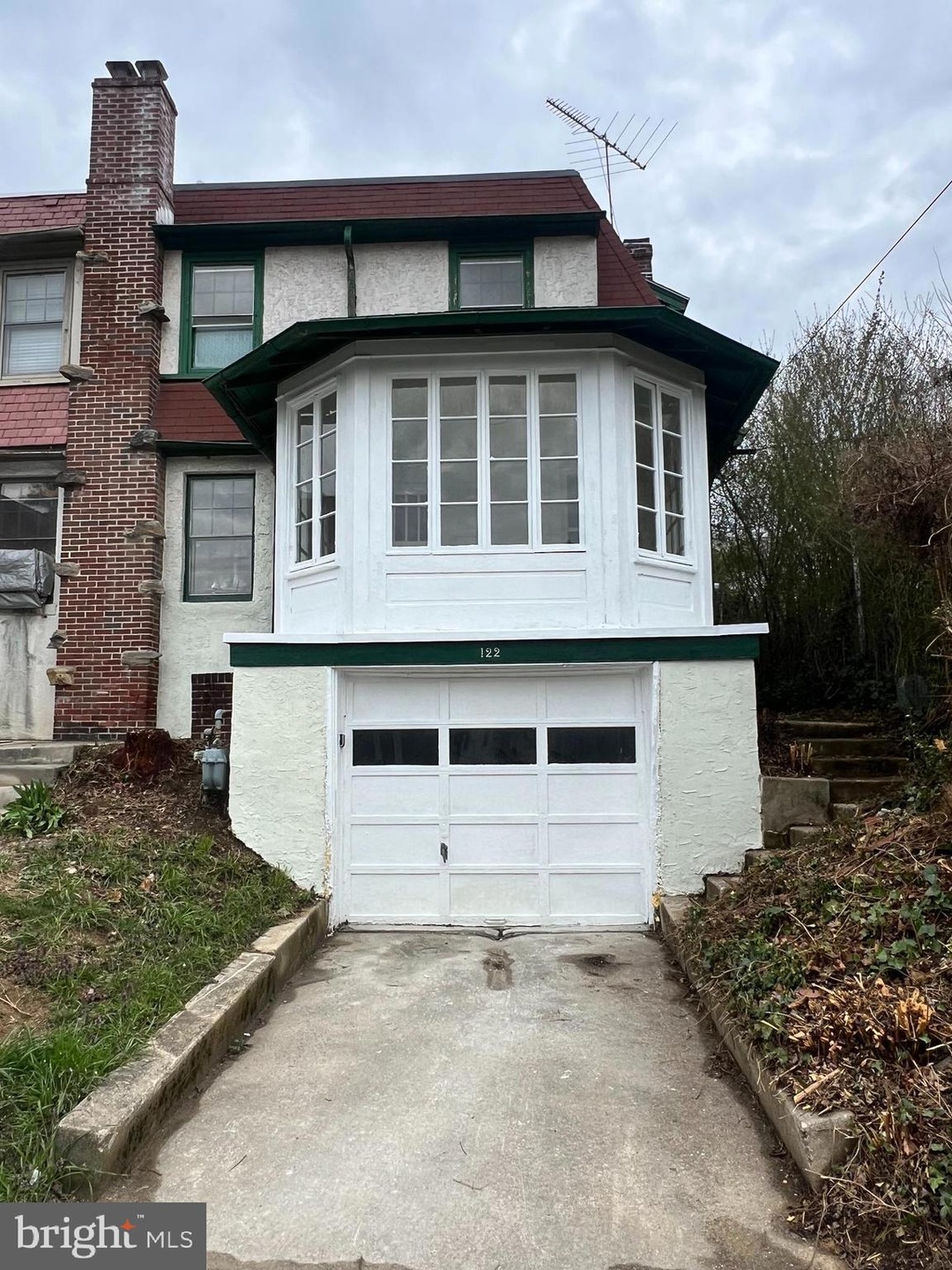 122 Center St, Reading, PA 19606 - photo 1