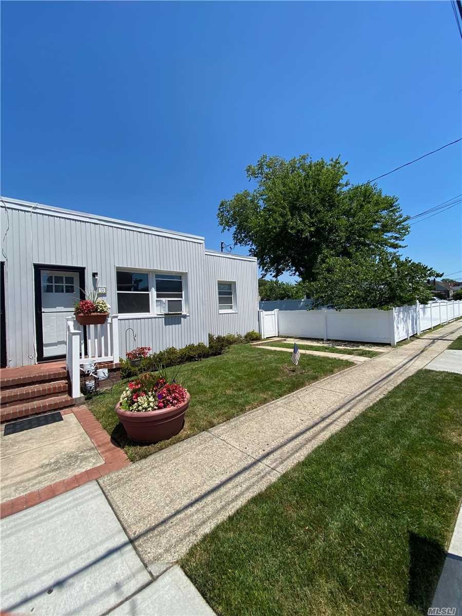 79 Vanderbilt Ave, Island Park, NY 11558 - photo 1