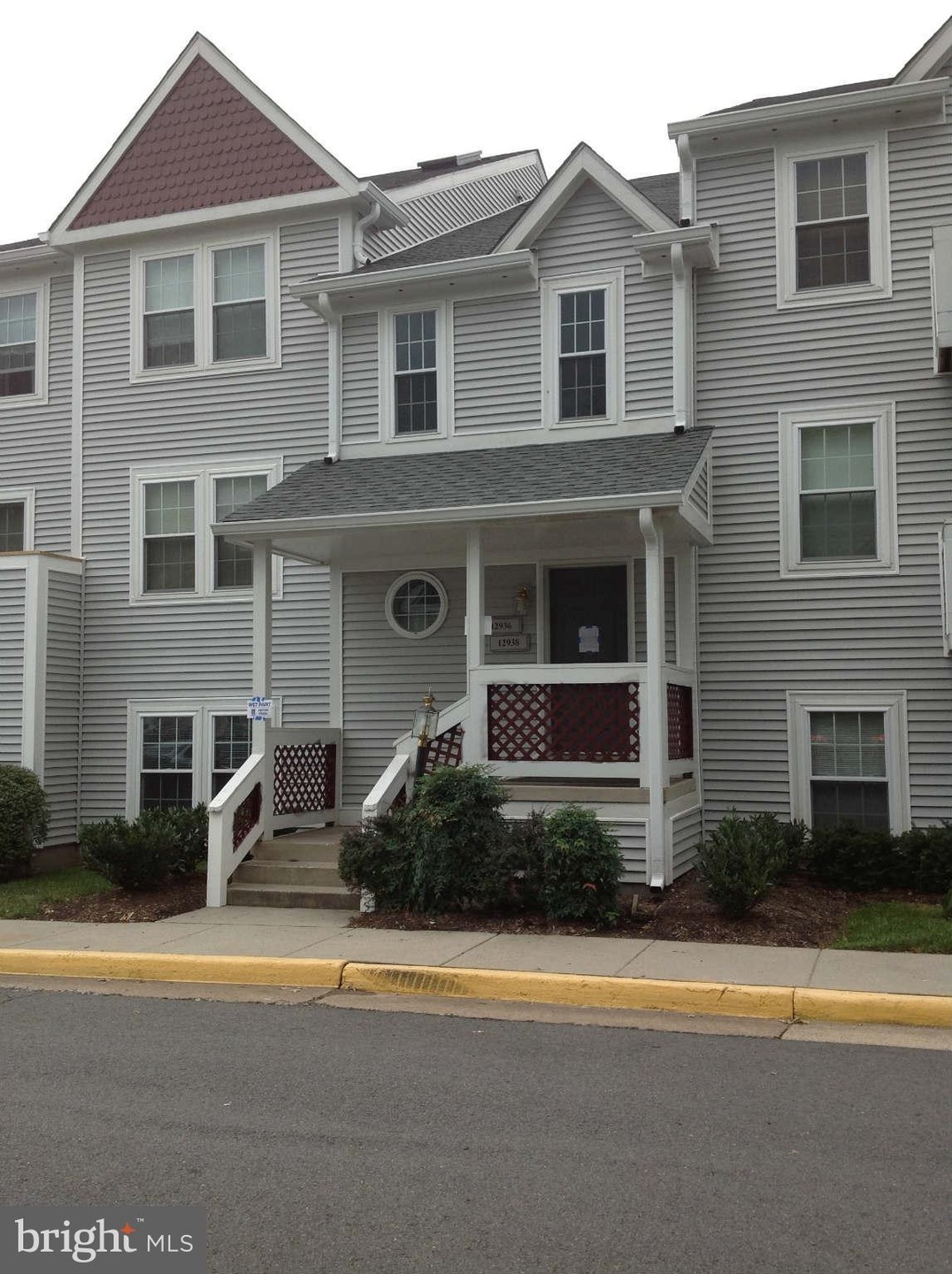 12938 Grays Pointe Rd unit B, Fairfax, VA 22033 - photo 1
