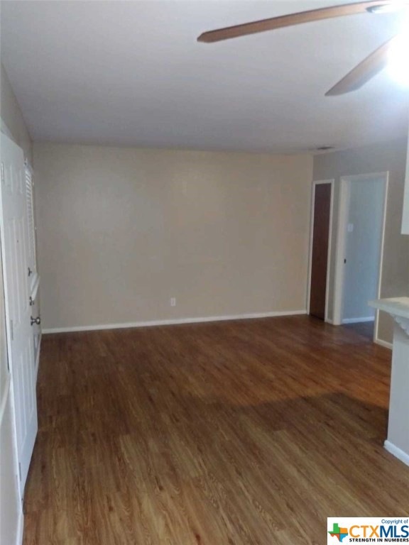 1120 N King St unit 201, Seguin, TX 78155 - photo 1