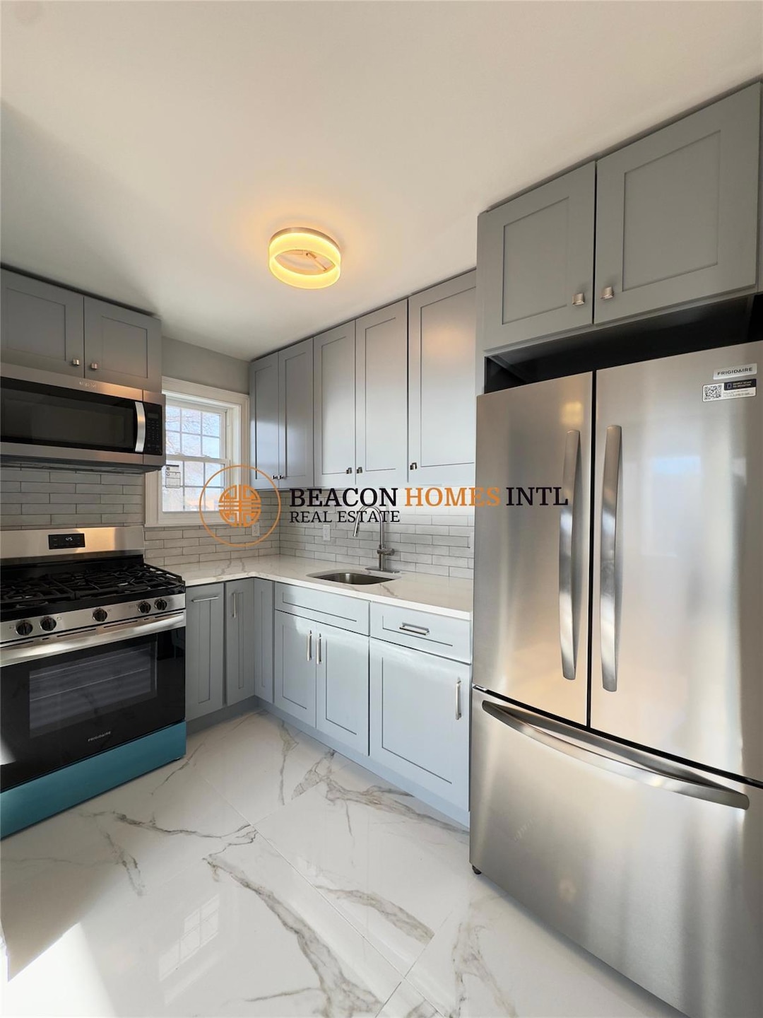 112 Soundview Ave, Bronx, NY 10473 - photo 1