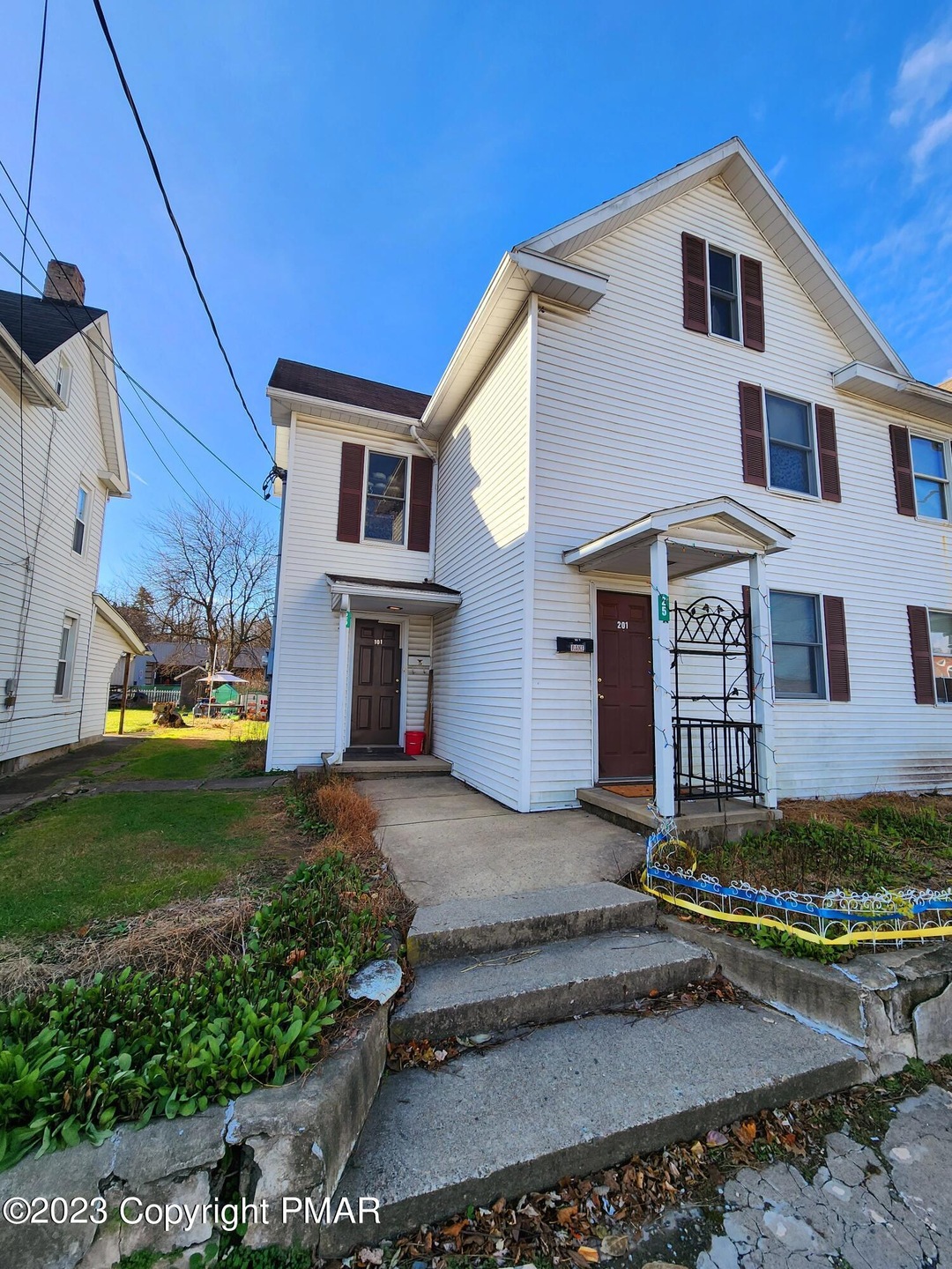 25 N 2nd St unit 101, Stroudsburg, PA 18360 - photo 1