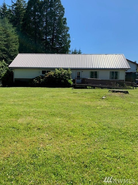 1402 Slide Creek Rd, Longview, WA 98632 - photo 1