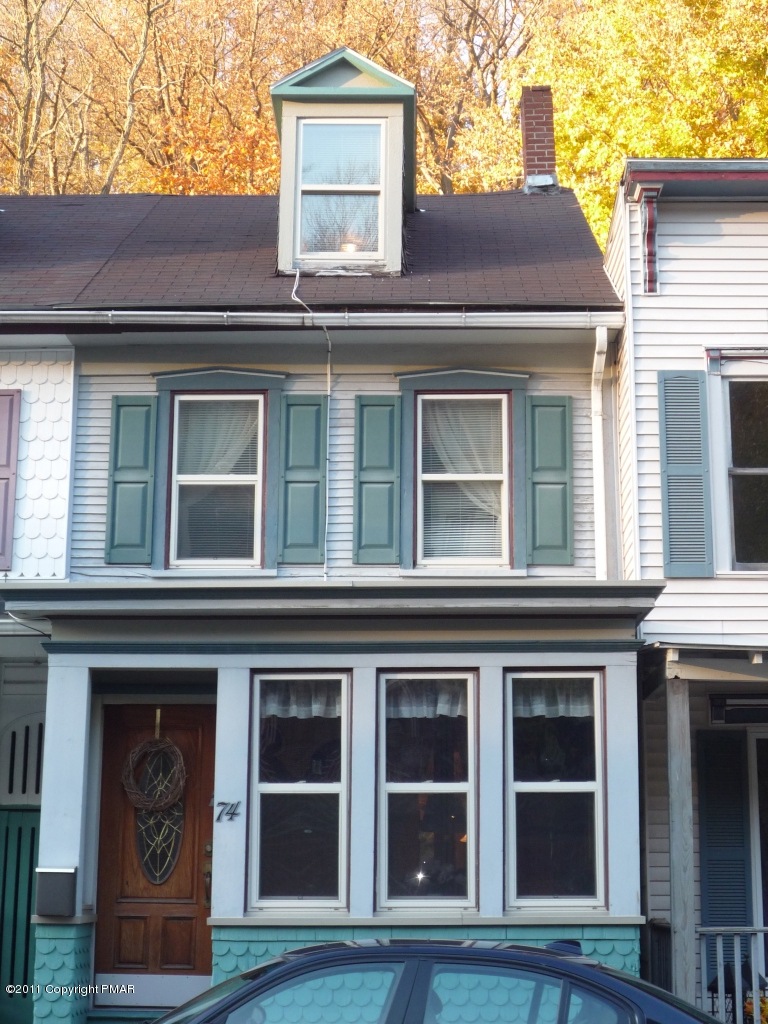 74 W Broadway, Jim Thorpe, PA 18229 - photo 1