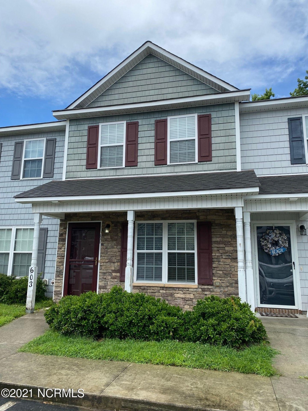 27 Doris Ave E unit 603, Jacksonville, NC 28540 - photo 1