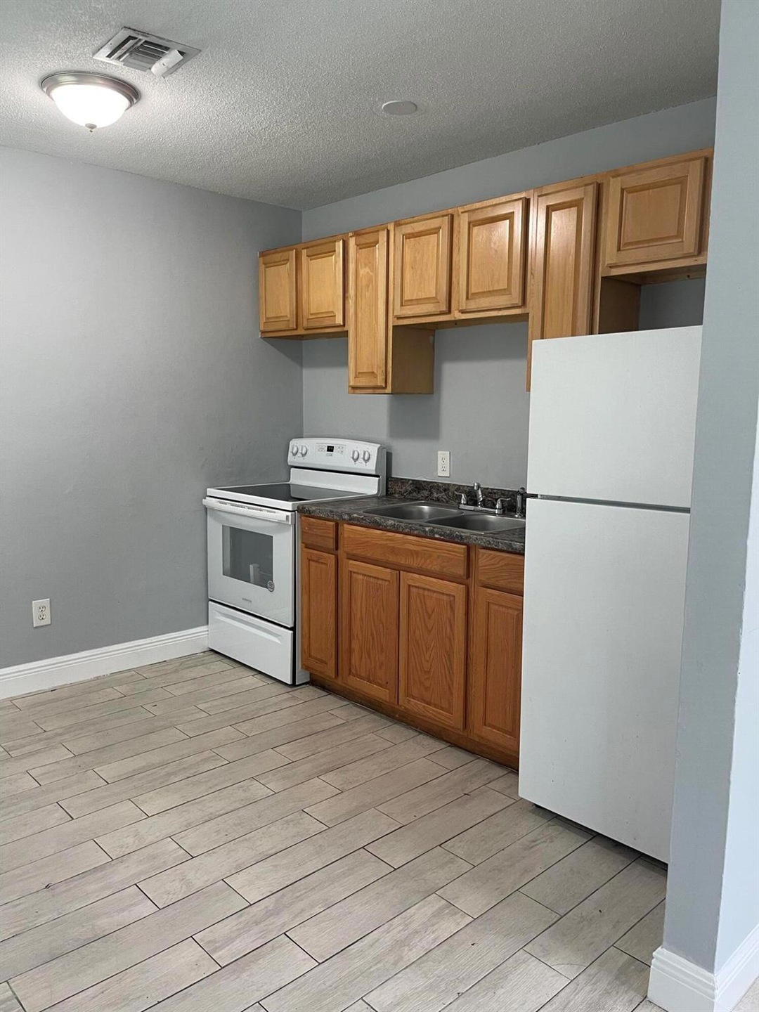 3011 Windsor Ave unit 1, West Palm Beach, FL 33407 - photo 1