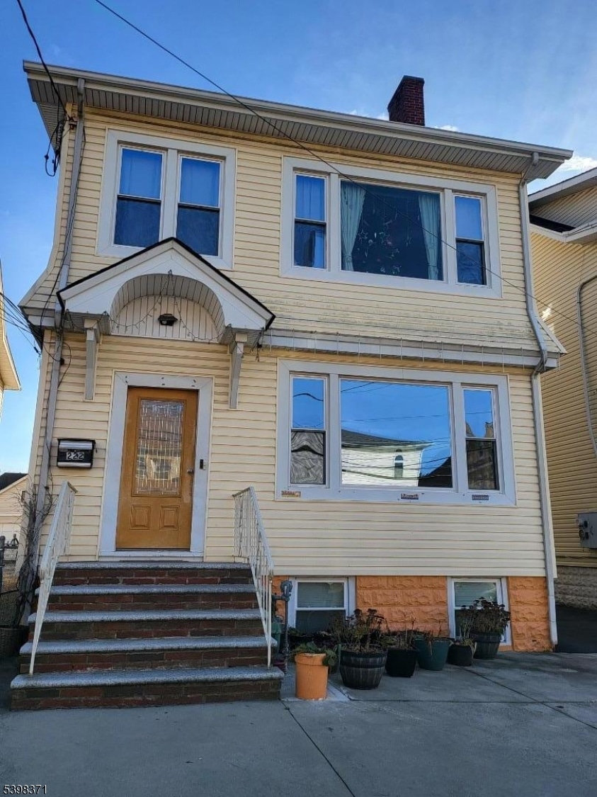 222 Vine St unit 224, Elizabeth, NJ 07202 - photo 1