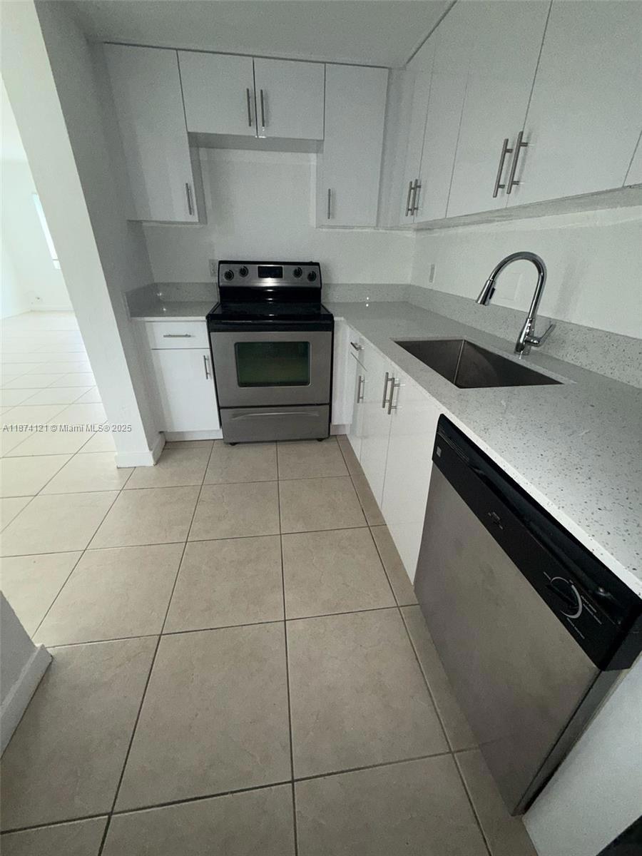 13700 NE 6th Ave unit 213, North Miami, FL 33161 - photo 1