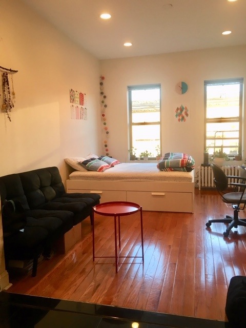 946 Columbus Ave unit 4D, New York, NY 10025 - photo 1